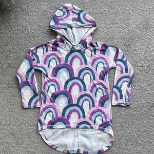 Tea Collection rainbow hoodie tee!